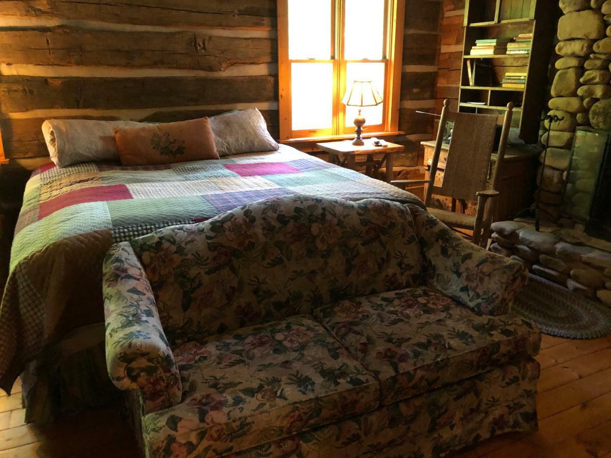 Smoky Mountain Romantic Handcrafted Cabins Sevierville Exterior foto