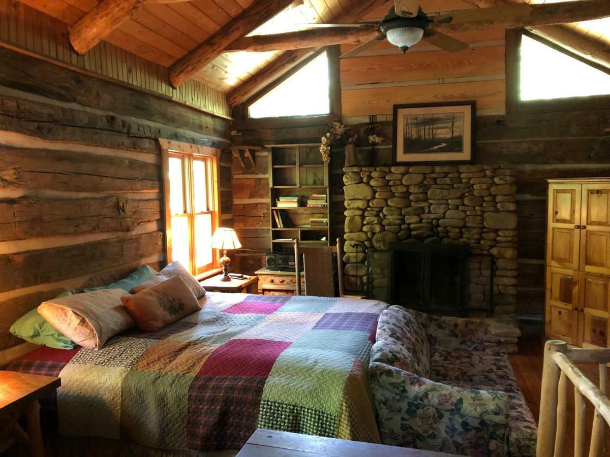 Smoky Mountain Romantic Handcrafted Cabins Sevierville Exterior foto